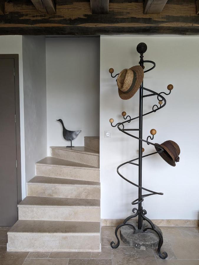 La Grange Symphorine, Chambre D'Hotes De Charme Situee Entre La Vallee De La Dordogne Et La Vallee De La Vezere Meyrals エクステリア 写真